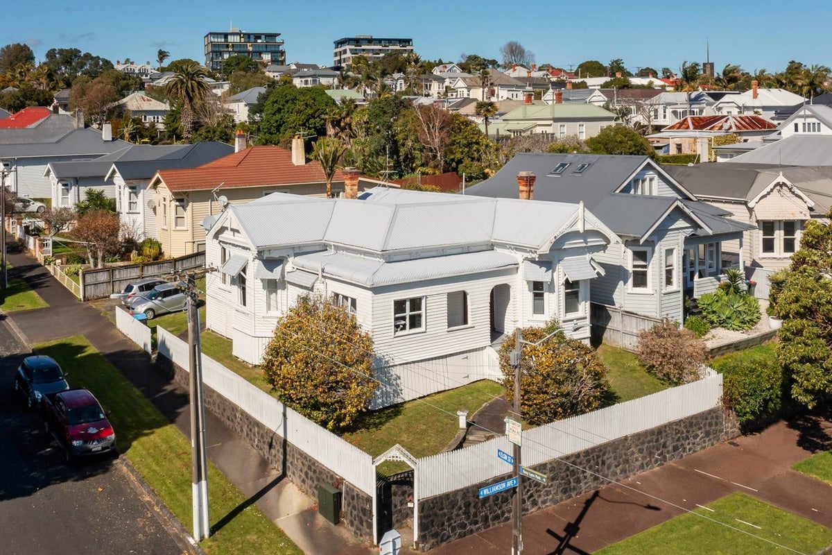 112 Williamson Avenue, Grey Lynn, Auckland City, Auckland - Carousel 1