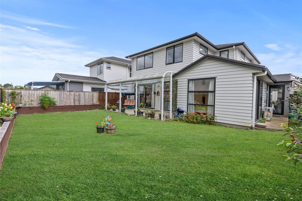 19 Kauri Heart Avenue, Takanini, Auckland - Carousel 16