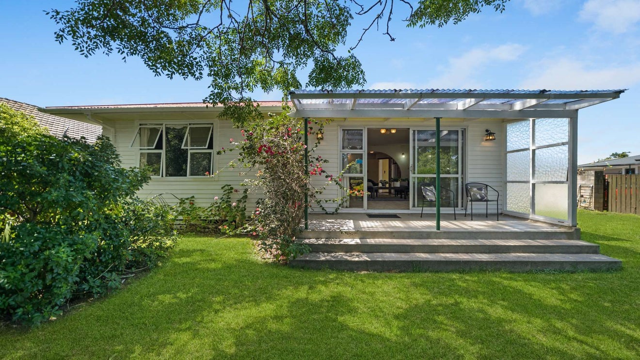 25 Chalmers Road, Te Hapara, Gisborne - Carousel 1