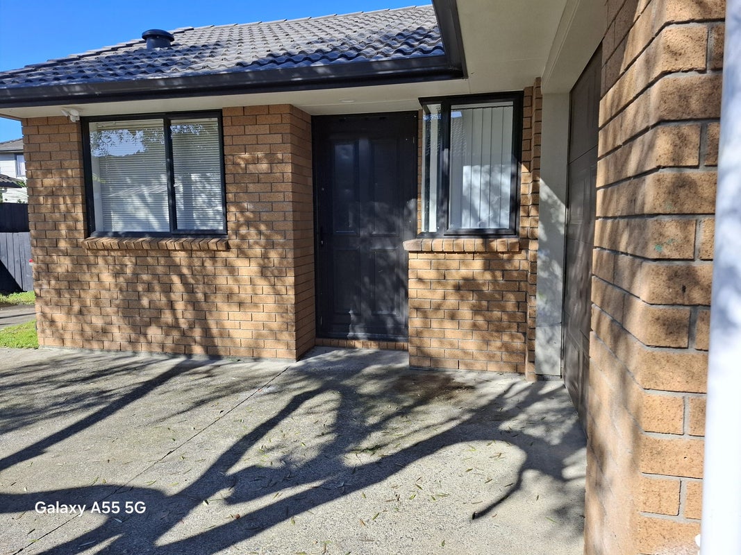 36 Misty Valley Drive, Henderson, Auckland - Carousel 2