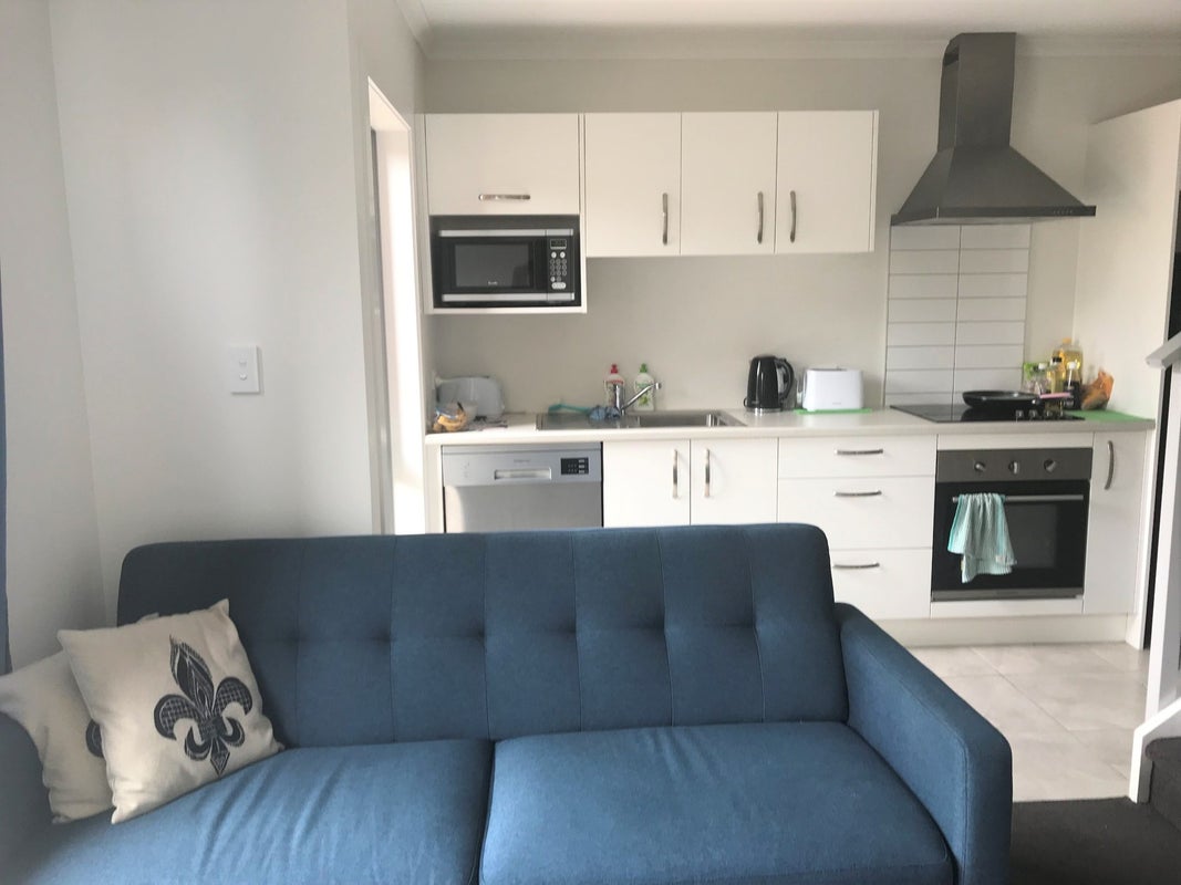 2/113 Knighton Road, Hillcrest, Hamilton - Carousel 2