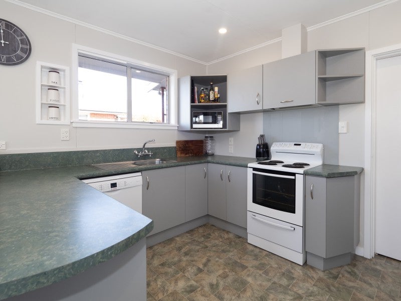 175 South Street, Hampstead, Ashburton - Carousel 2