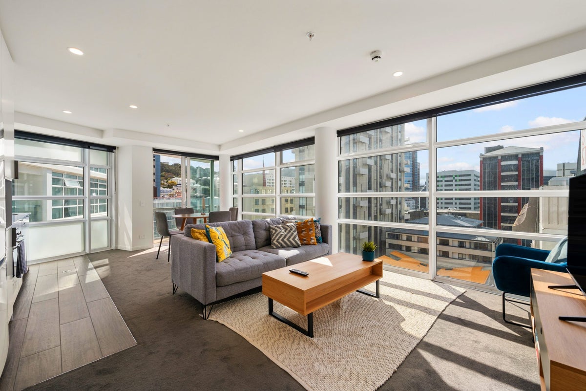 E906/160 Victoria Street, Te Aro, Wellington - Carousel 1