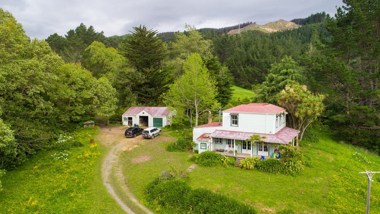 431 Scotts Road, Linton, Palmerston North - Carousel 1