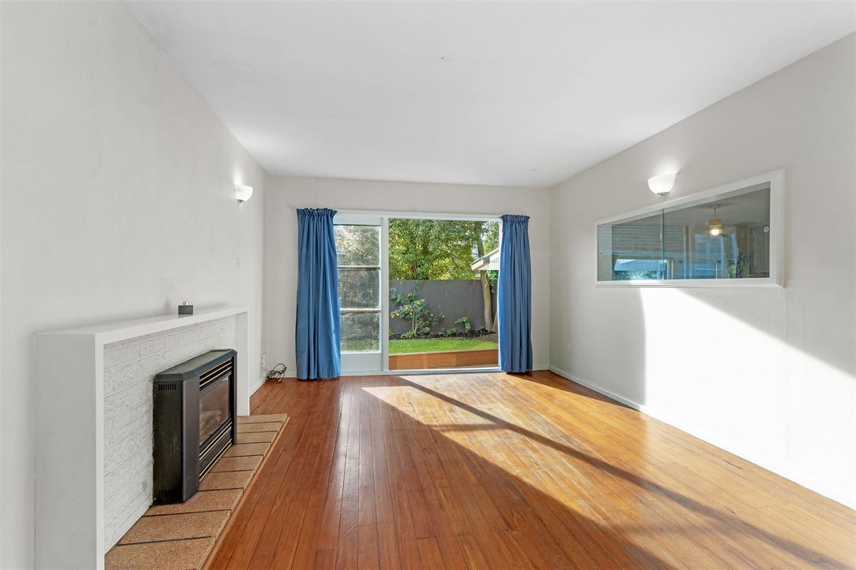 1/64 Kirkwood Avenue, Upper Riccarton, Christchurch - Carousel 2