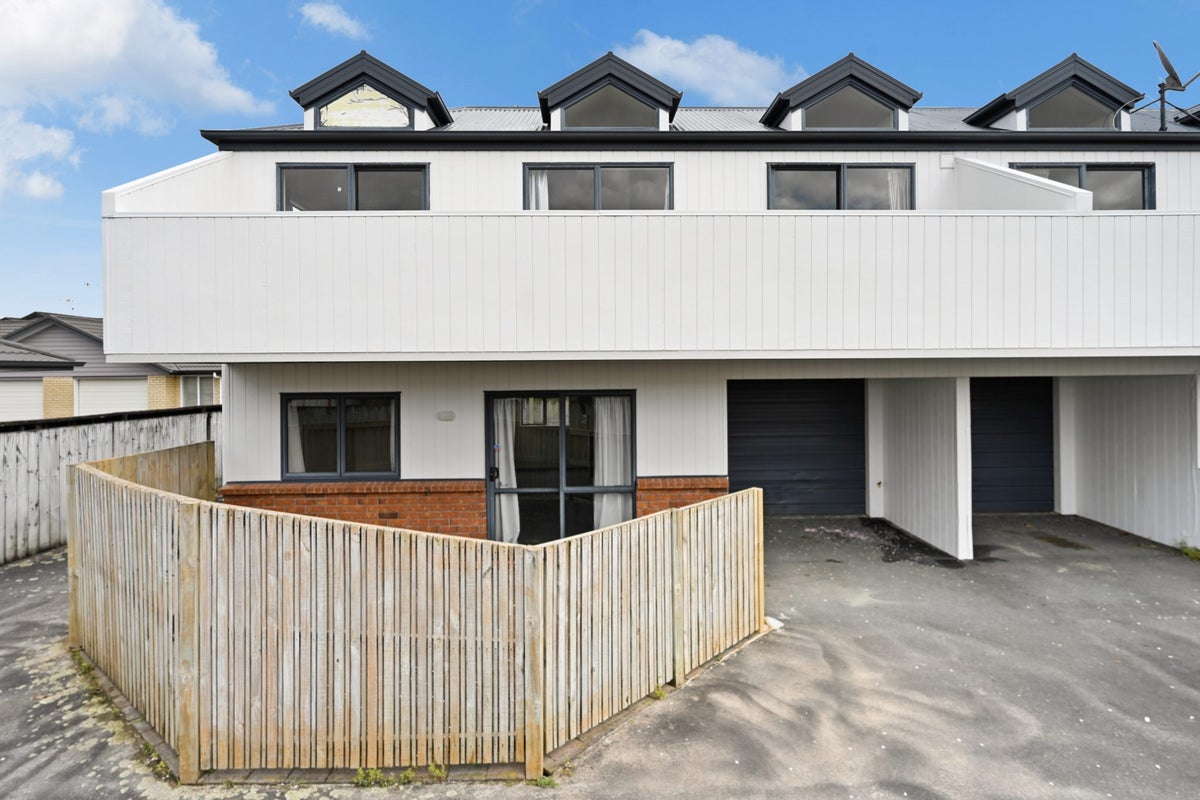 17E Paterson Street, Frankton, Hamilton - Carousel 1