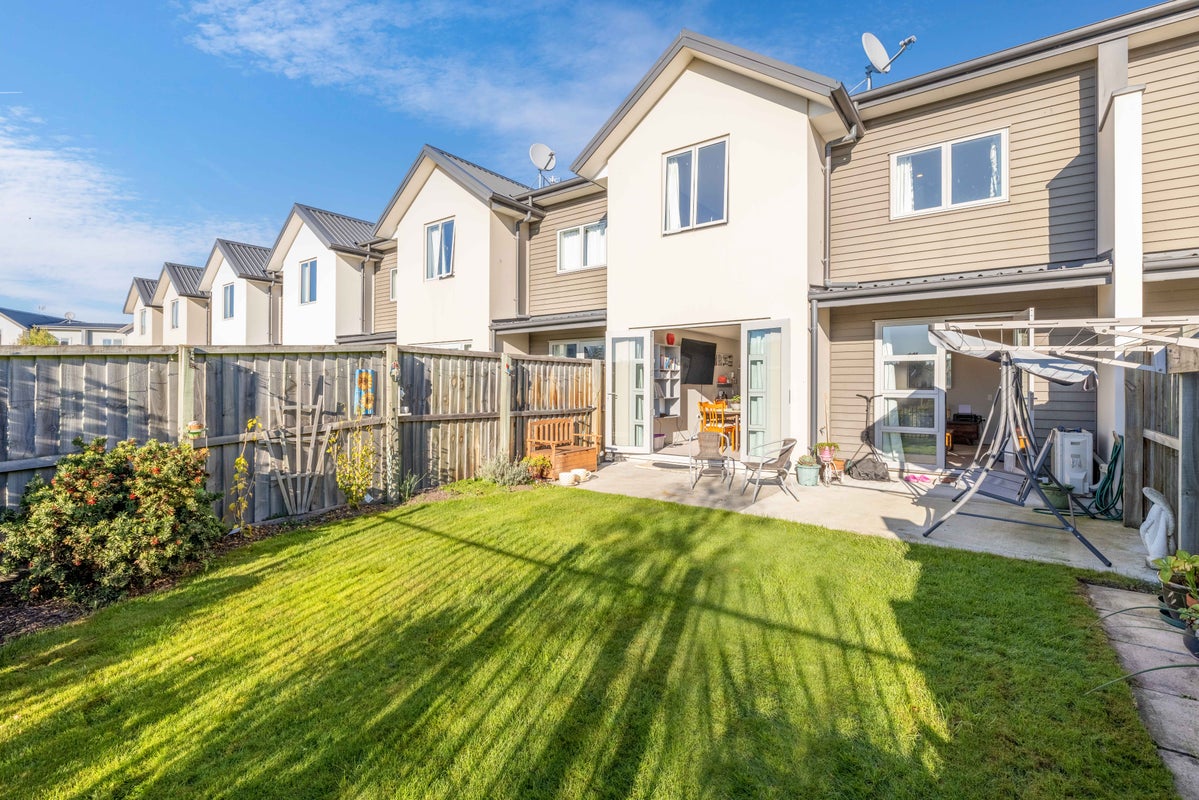 9 Eric Adam Way, Linwood, Christchurch - Carousel 15