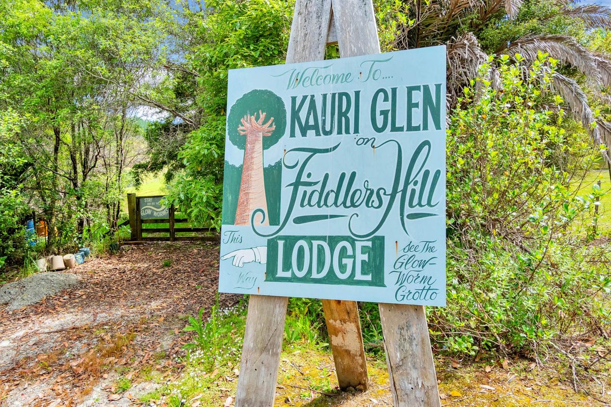 35 Fiddlers Hill Road, Puhoi, Warkworth - Carousel 2