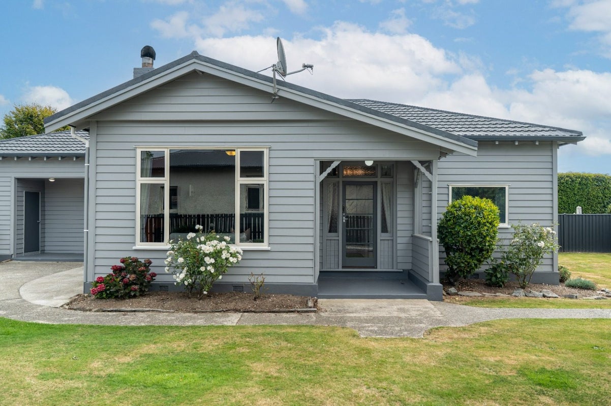 145 Duke Street, Gladstone, Invercargill - Carousel 1