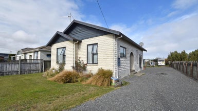 25 Dipton Street, Kingswell, Invercargill - Carousel 1
