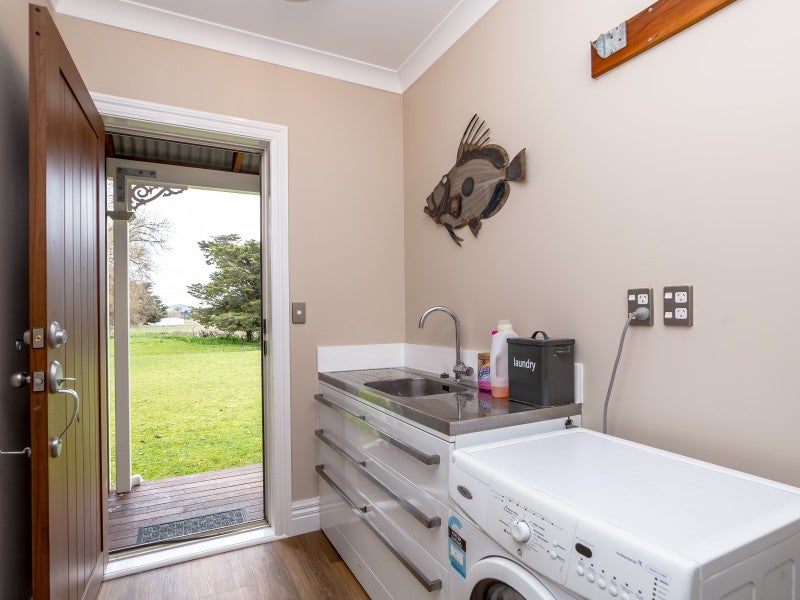 221 Manaia Road, Homebush, Masterton - Carousel 26