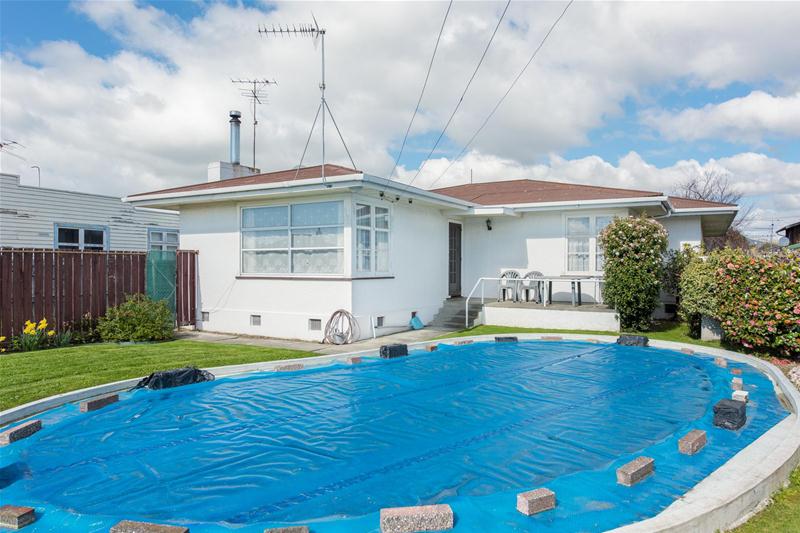 37 Pitchill Street, Mayfield, Blenheim - Carousel 1