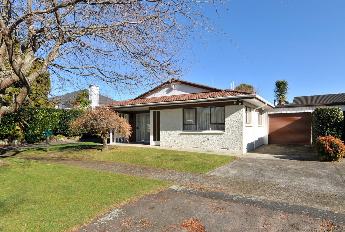 17 McLean Street, Glenholme, Rotorua - Carousel 2