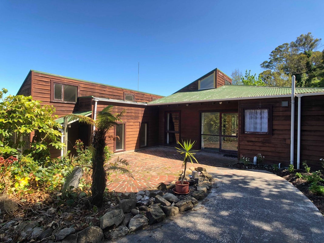 23 Hill Road, Whataupoko, Gisborne - Carousel 2