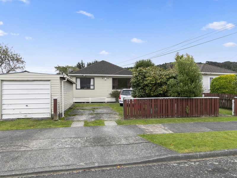 72 Bledisloe Crescent, Wainuiomata, Lower Hutt - Carousel 18