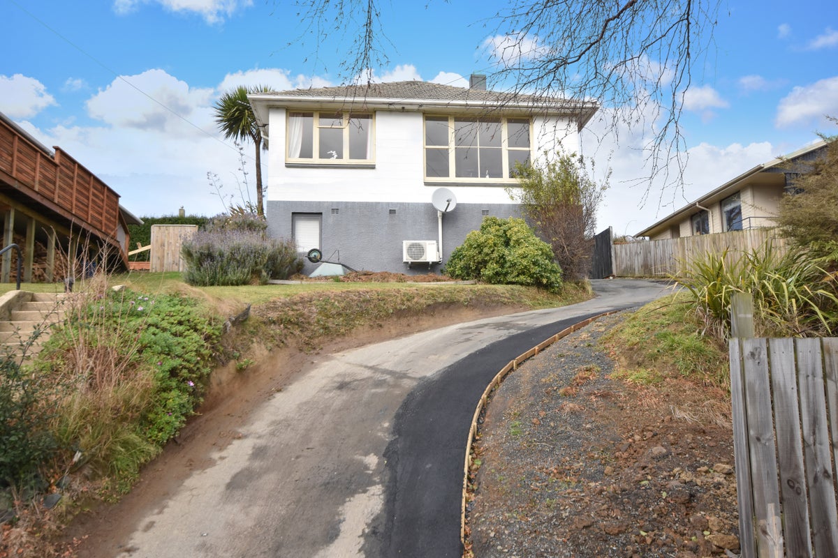 188 Mulford Street, Concord, Dunedin - Carousel 1