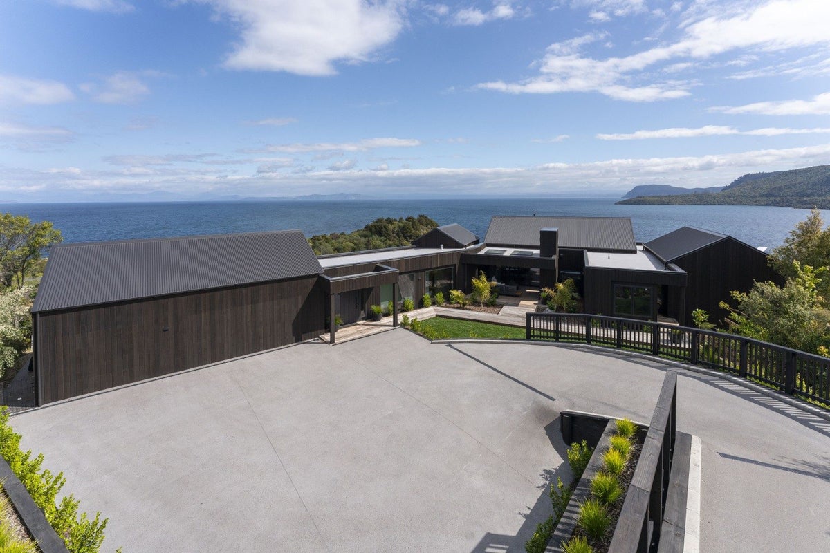 33 Whakamoenga Point, Acacia Bay, Taupo - Carousel 25