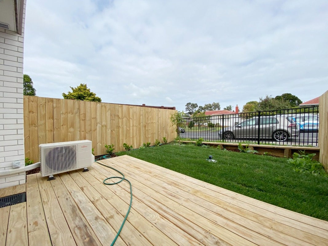 2E Bertrand Road, Mount Wellington, Auckland - Carousel 14