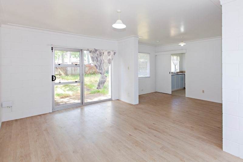 1/13 Campbell Road, One Tree Hill, Auckland - Carousel 2