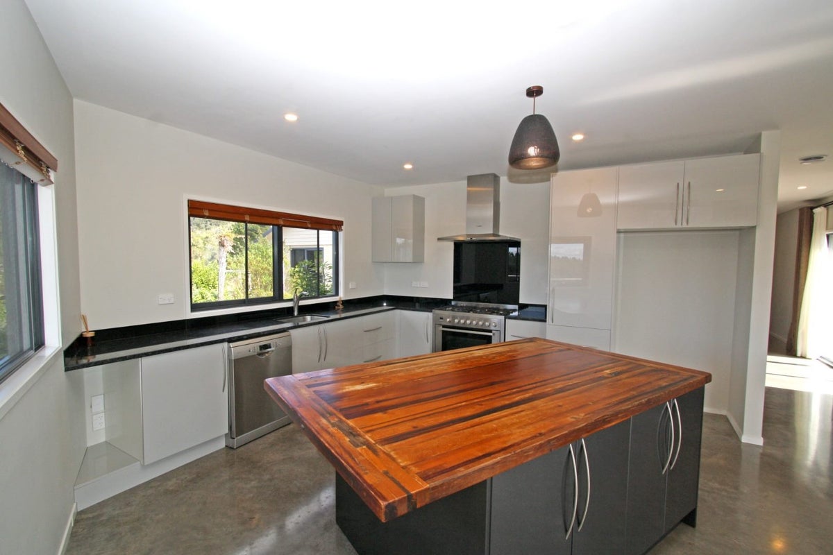1849 Mangorei Road, Mangorei, New Plymouth - Carousel 2