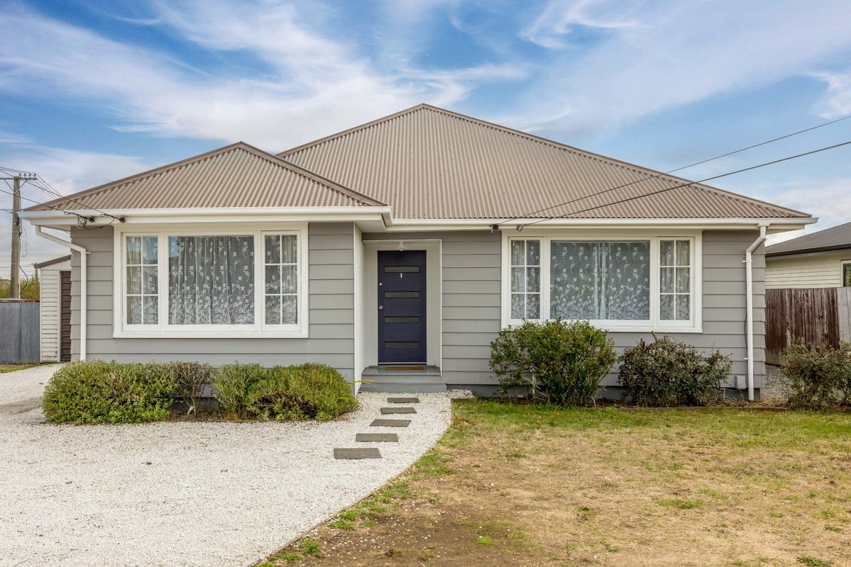 95 Pages Road, Wainoni, Christchurch - Carousel 1