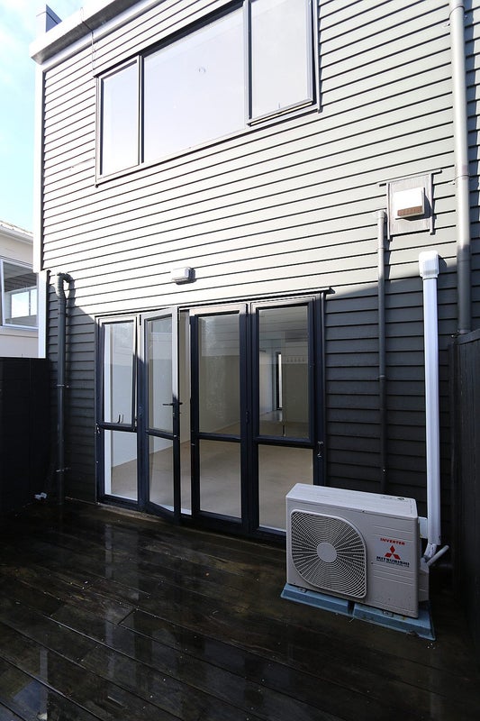 37C Waller Street, Onehunga, Auckland - Carousel 12