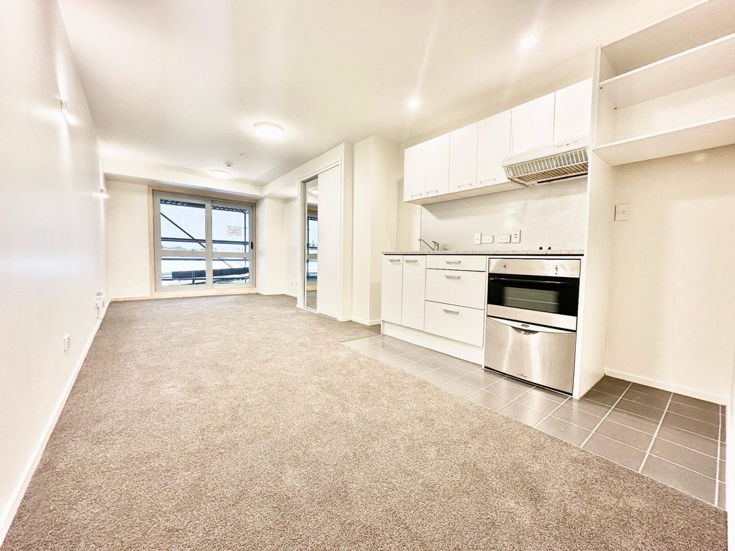 1B/135 Victoria Street West, Auckland Central, Auckland - Carousel 1