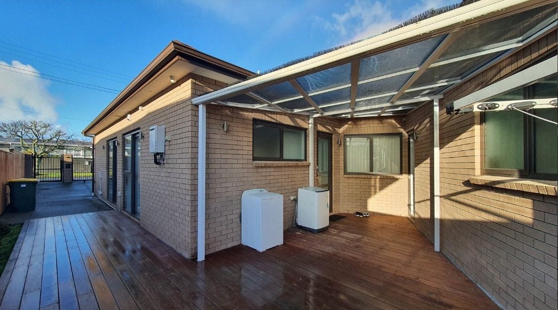 1 Meredith Street, Blockhouse Bay, Auckland - Carousel 7
