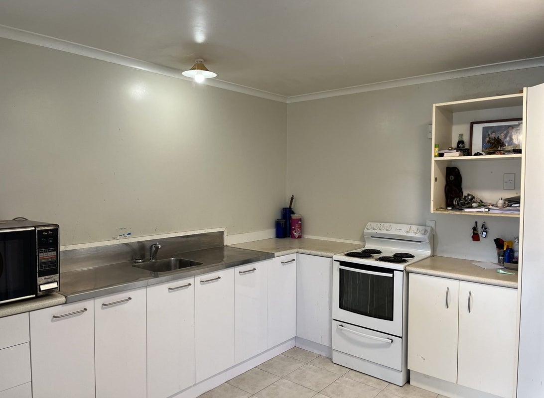 25 Elder Place, Massey, Auckland - Carousel 2