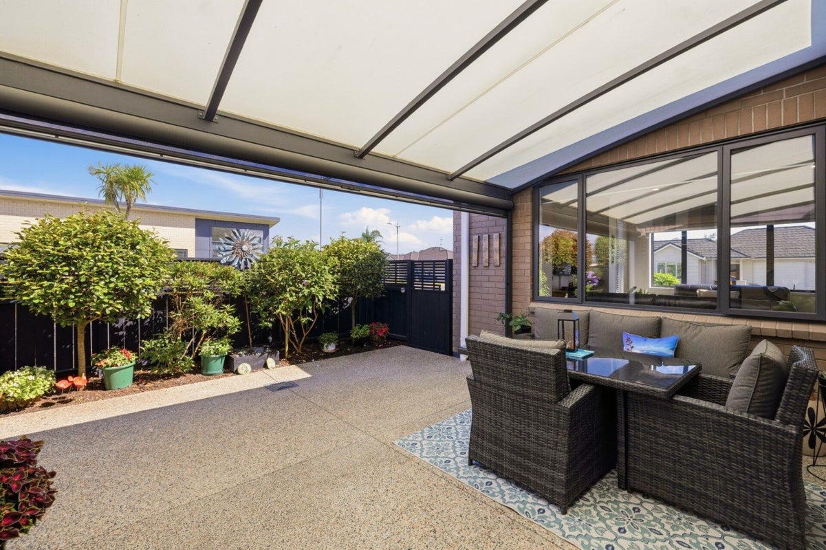 5 Lanyard Street, Pyes Pa, Tauranga - Carousel 2