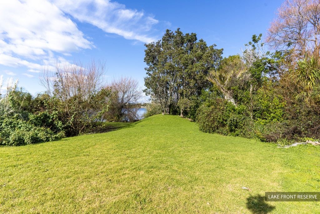 16 Macbeth Court, Milford, Auckland - Carousel 7