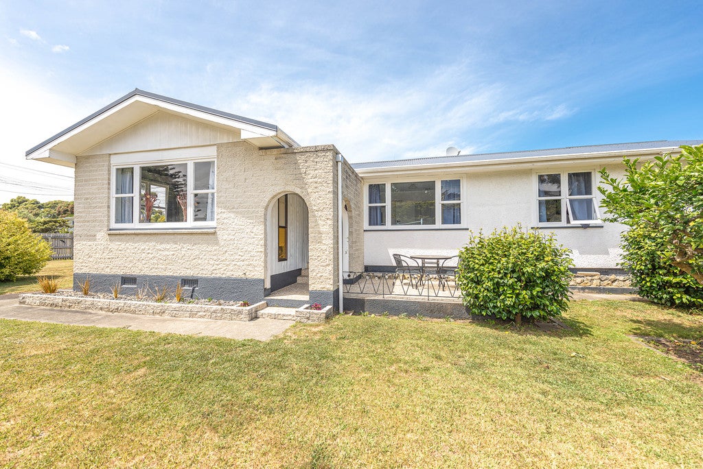 1 Toi Street, Tawhero, Whanganui - Carousel 15