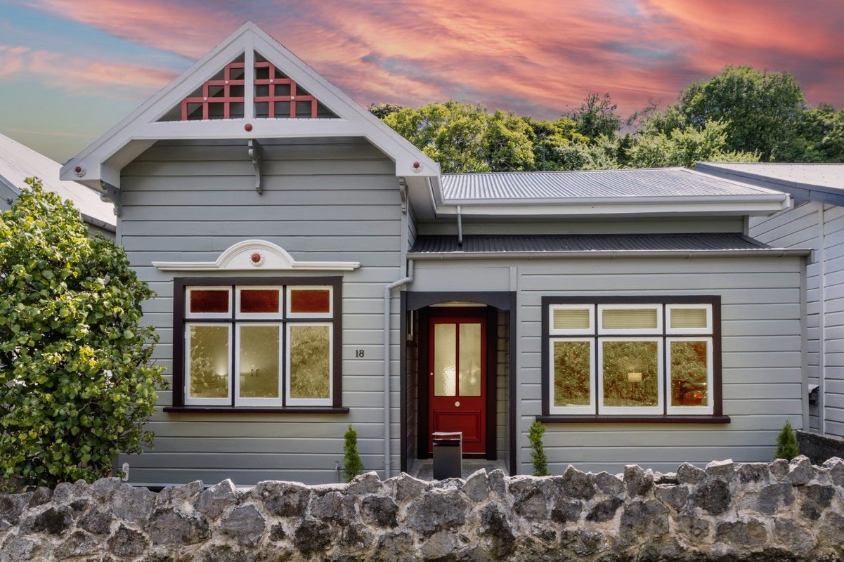 18 Faraday Street, Hospital Hill, Napier - Carousel 1