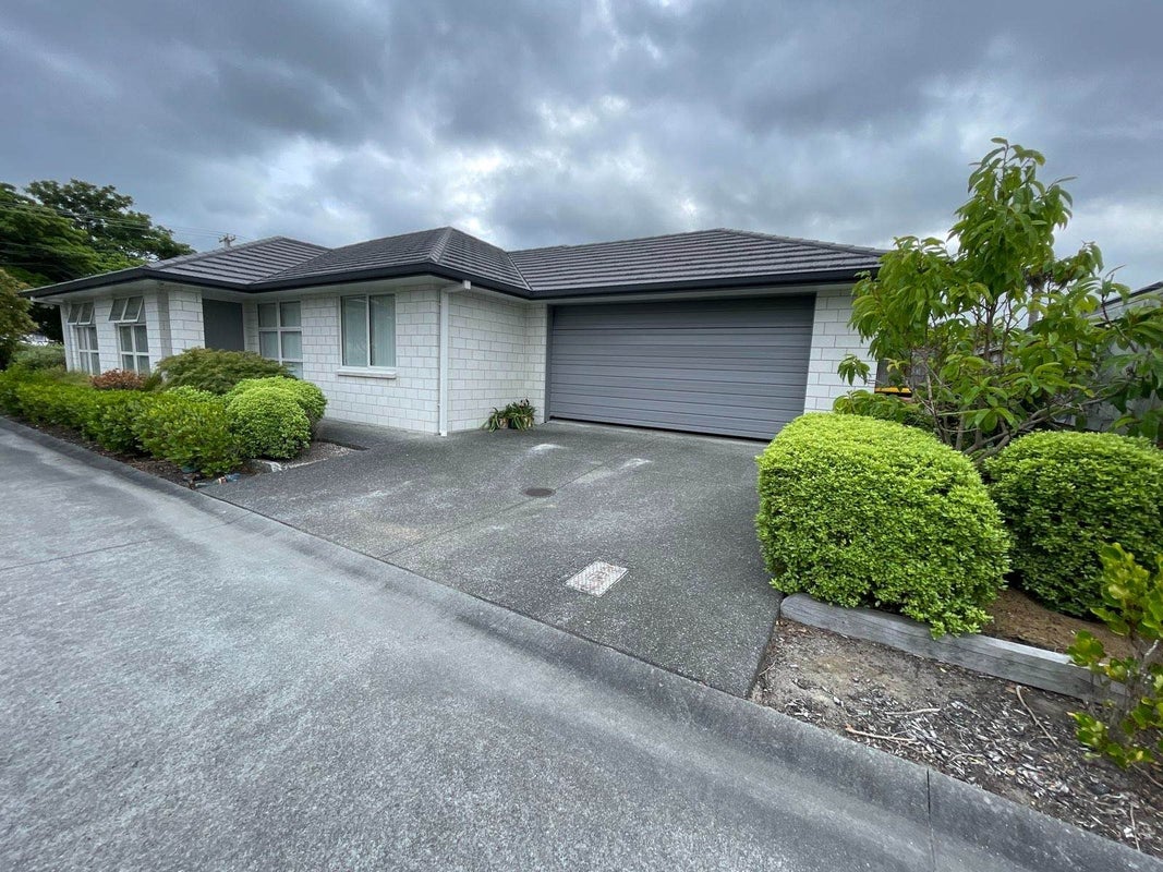 1 Calla Way, Matua, Tauranga - Carousel 1