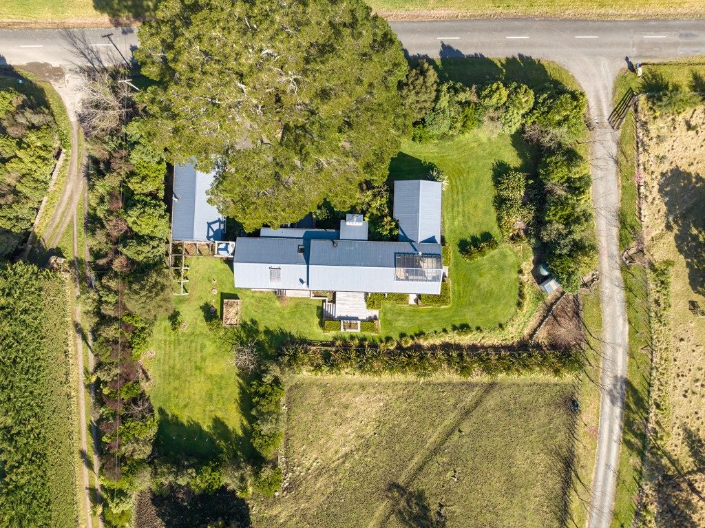 708 Norfolk Road, Upper Plain, Masterton - Carousel 36