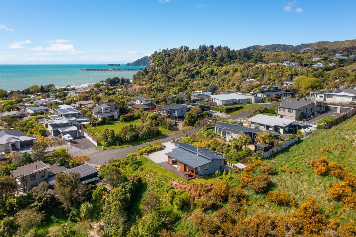 19 Sandridge Terrace, Pōhara, Tākaka - Carousel 29