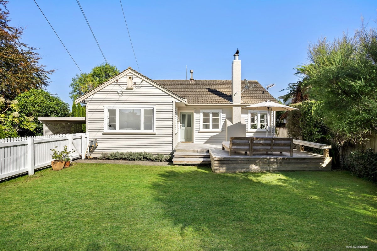 37A Knighton Road, Hillcrest, Hamilton - Carousel 2