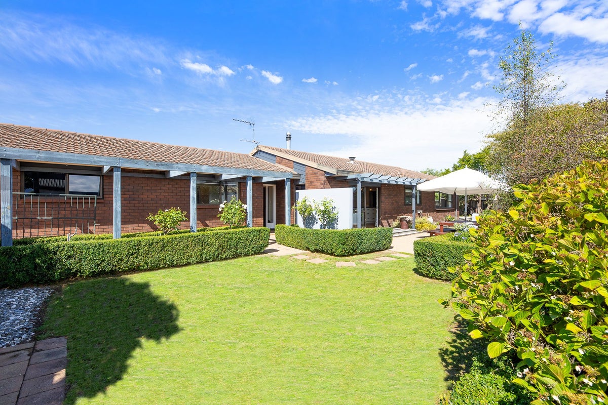 59 Brooklyn Drive, Redwoodtown, Blenheim - Carousel 1