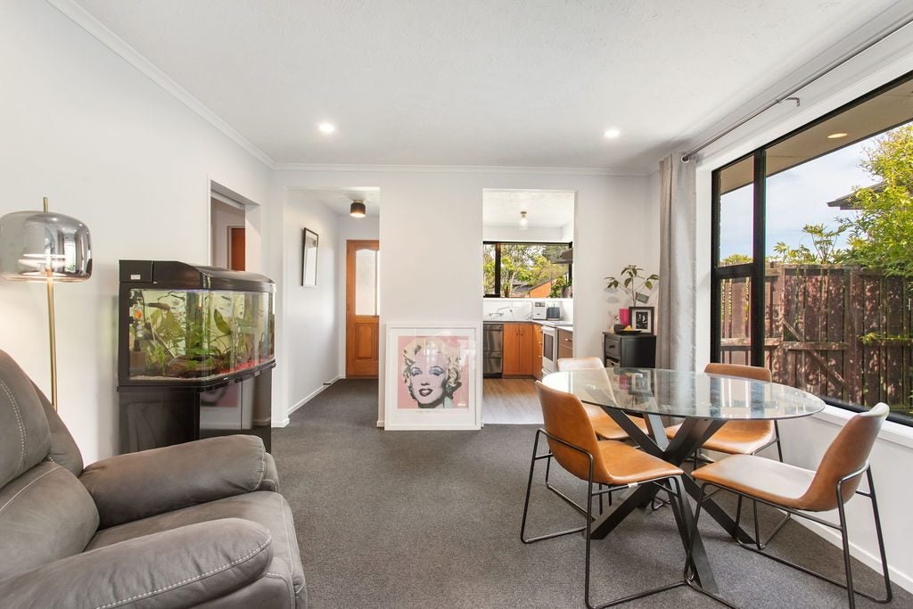 2/42 Briarmont Street, Avondale, Christchurch - Carousel 1