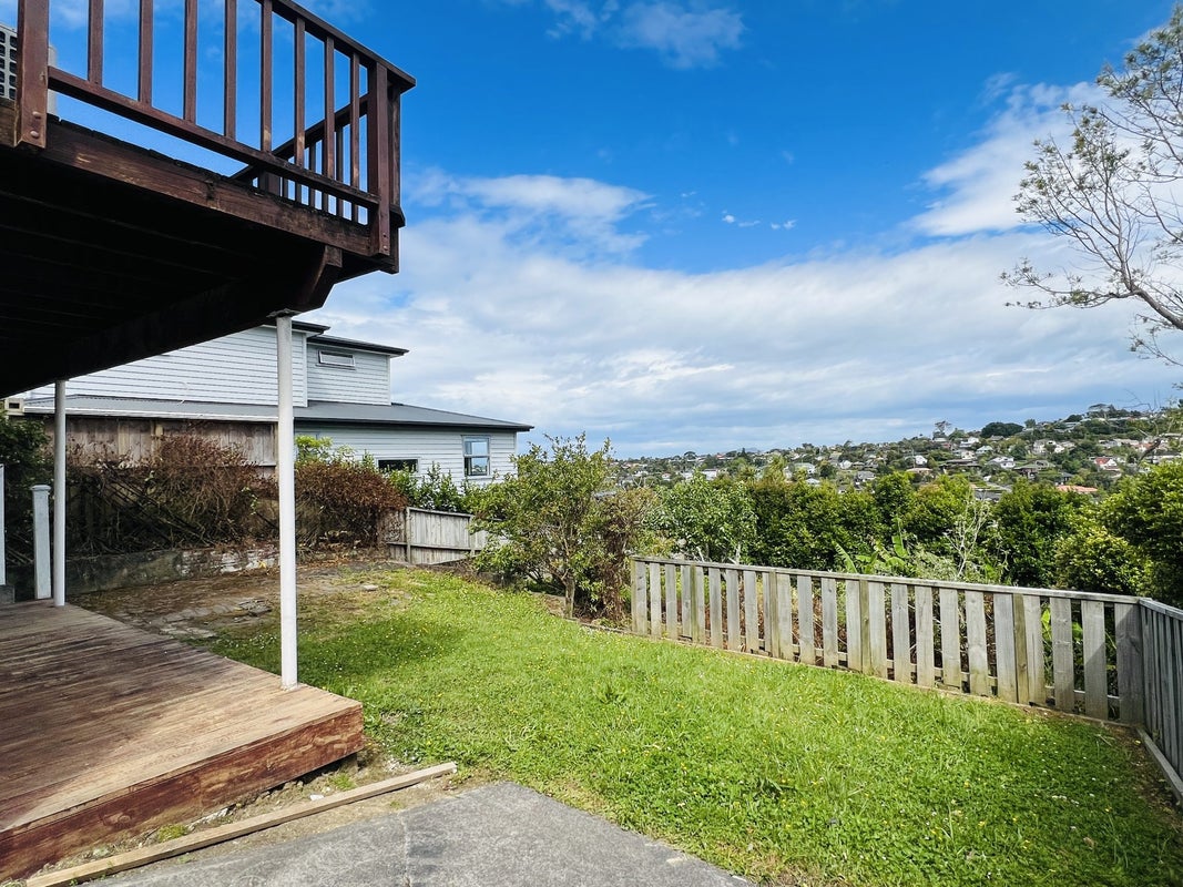 70 Arran Road, Browns Bay, Auckland - Carousel 18