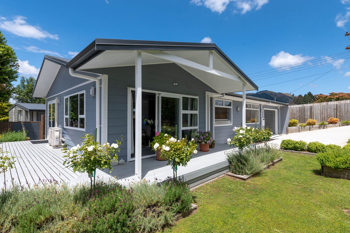 15A Western Road, Ngongotaha, Rotorua - Carousel 1