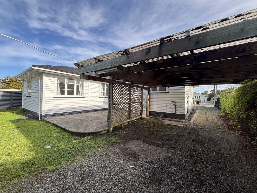 8 Surrey Street, Solway, Masterton - Carousel 2
