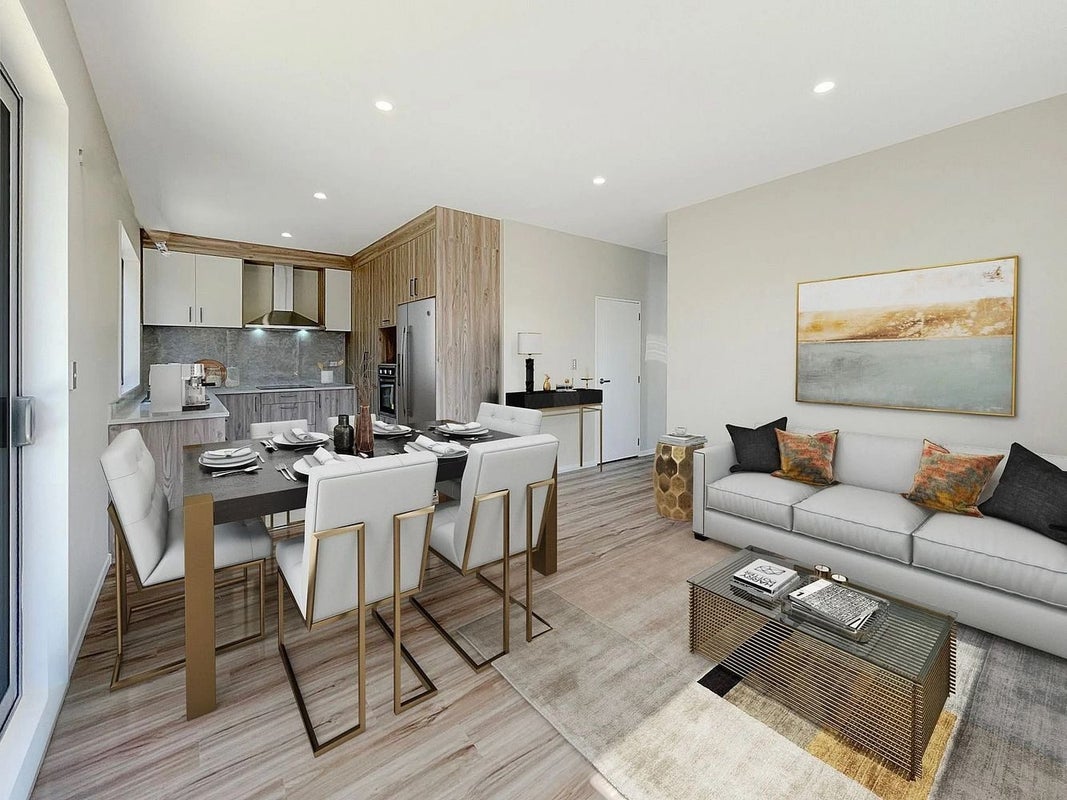 2/8 Maru Road, Takanini, Auckland - Carousel 1