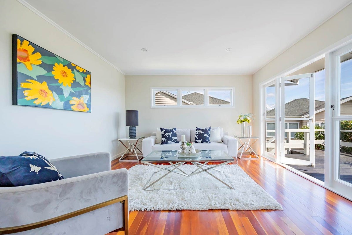 6 Archers Road, Glenfield, Auckland - Carousel 2
