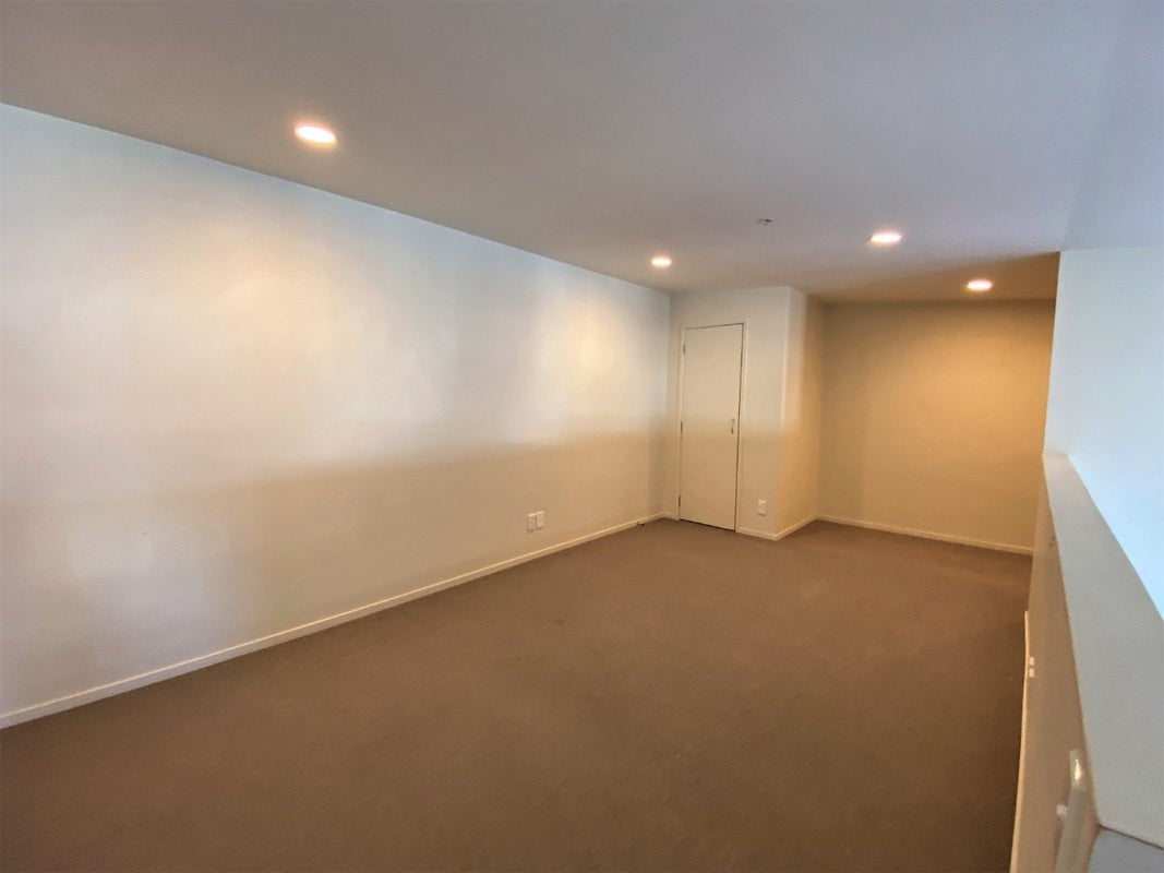 3I/5 Charlotte Street, Eden Terrace, Auckland - Carousel 2