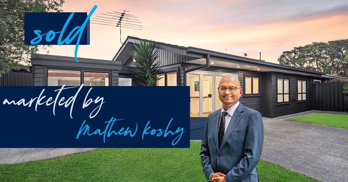 2/44 Waimumu Road, Massey, Auckland - Carousel 1