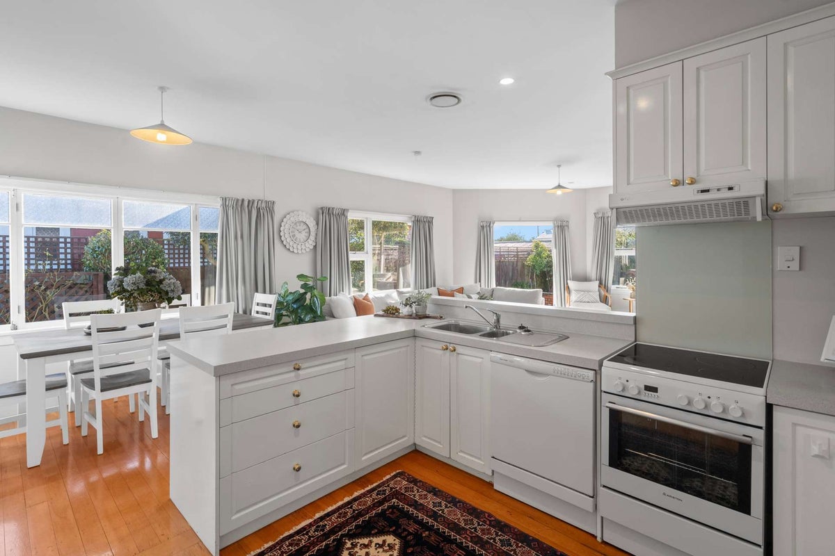 132 Rutland Street, St Albans, Christchurch - Carousel 2