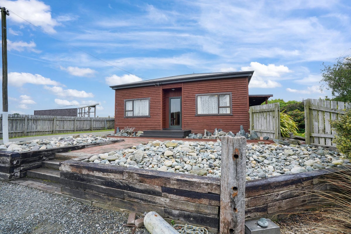 144 Avon Road, Clifton, Invercargill - Carousel 41