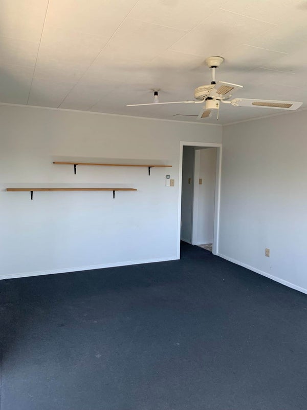 1/16 Pooks Road, Ranui, Auckland - Carousel 2