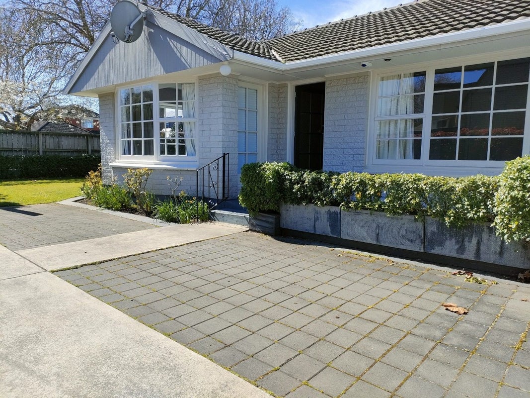 1/34 Jeffreys Road, Fendalton, Christchurch - Carousel 1